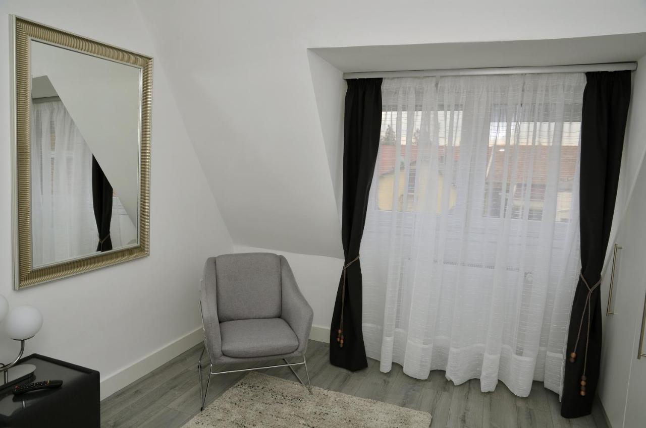 Appartamento Bence Castle House Eger Esterno foto